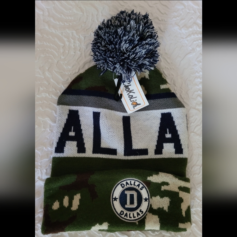 CHOKOLIDS** DALLAS,TX** hat